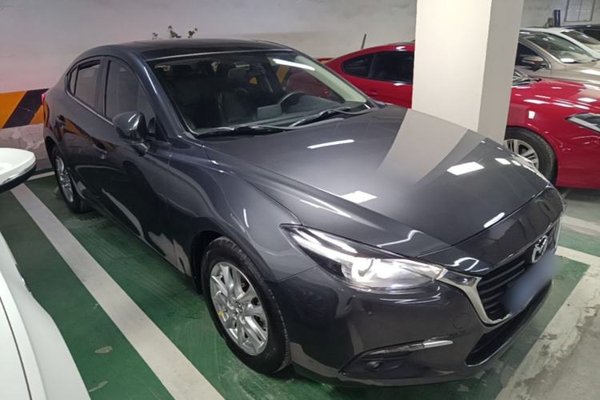 Mazda Mazda 3 Axela 2017, 106700 км, за 8452 USD - фото 12