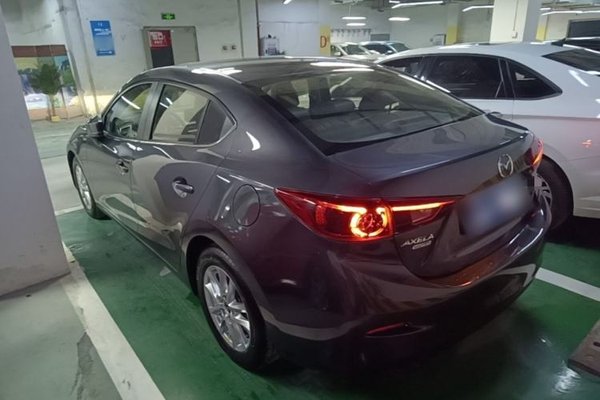 Mazda Mazda 3 Axela 2017, 106700 км, за 8452 USD - фото 13