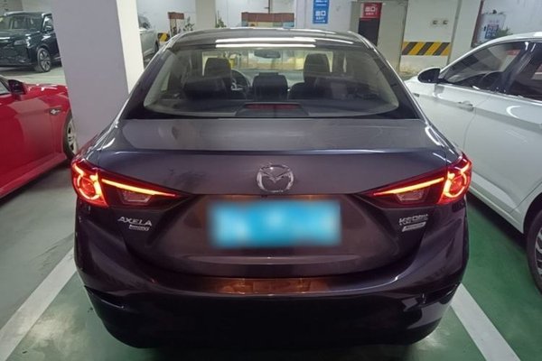 Mazda Mazda 3 Axela 2017, 106700 км, за 8452 USD