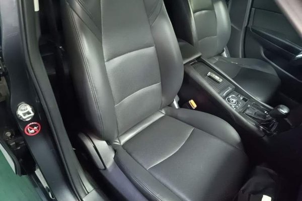 Mazda Mazda 3 Axela 2017, 106700 км, за 8452 USD - фото 24