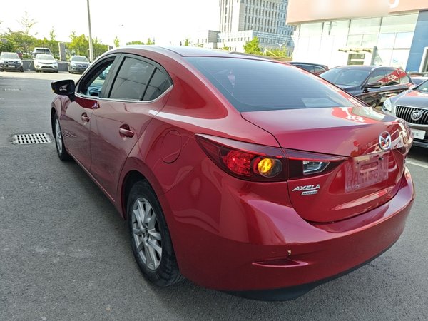 Mazda Mazda 3 Axela 2017, 121800 км, за 7353 USD