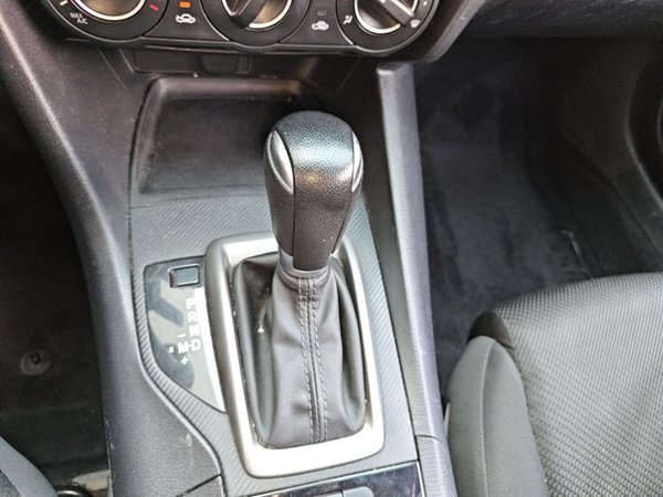 Mazda Mazda 3 Axela 2017, 121800 км, за 7353 USD - фото 17