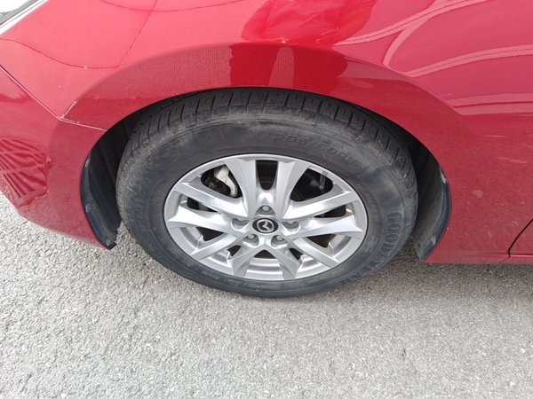 Mazda Mazda 3 Axela 2017, 121800 км, за 7353 USD - фото 8