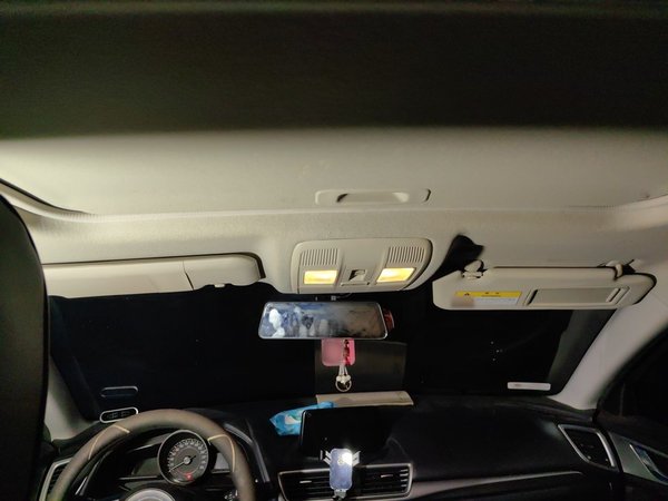 Mazda Mazda 3 Axela 2017, 130399 км, за 5797 USD - фото 19