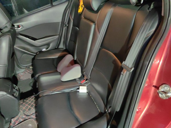 Mazda Mazda 3 Axela 2017, 130399 км, за 5797 USD - фото 18