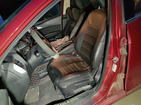 Mazda Mazda 3 Axela 2017, 130399 км, за 5797 USD - фото 16