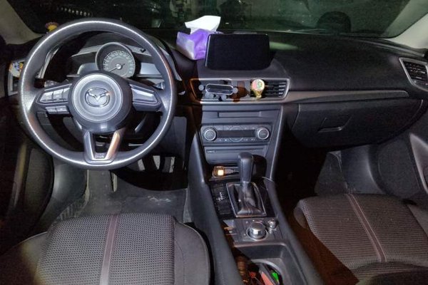 Mazda Mazda 3 Axela 2017, 74900 км, за 5579 USD - фото 10