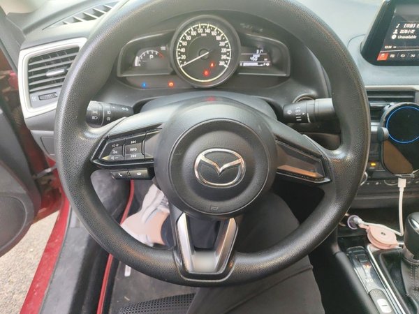 Mazda Mazda 3 Axela 2017, 96900 км, за 7939 USD - фото 8