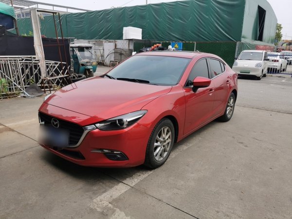Mazda Mazda 3 Axela 2017, 96900 км, за 7939 USD