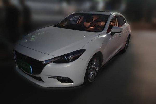 Mazda Mazda 3 Axela · 2017 год