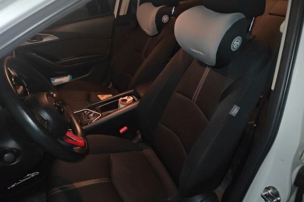 Mazda Mazda 3 Axela 2017, 103400 км, за 6994 USD - фото 16