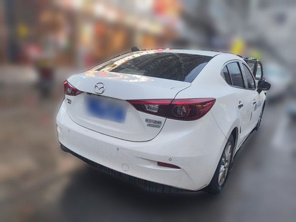 Mazda Mazda 3 Axela 2017, 45800 км, за 6813 USD - фото 6