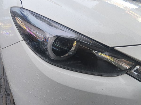 Mazda Mazda 3 Axela 2017, 45800 км, за 6813 USD - фото 7