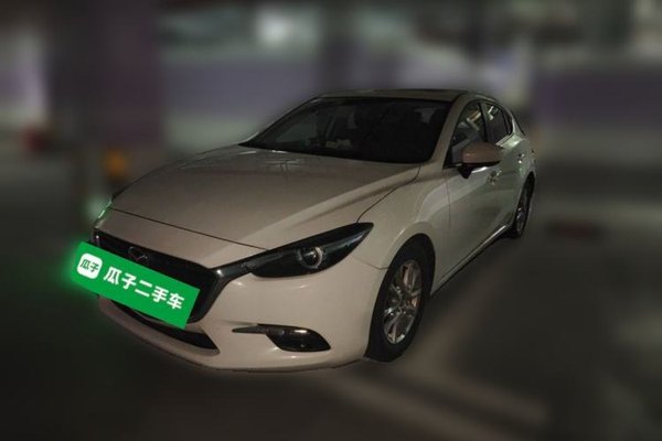 Mazda Mazda 3 Axela · 2017 год