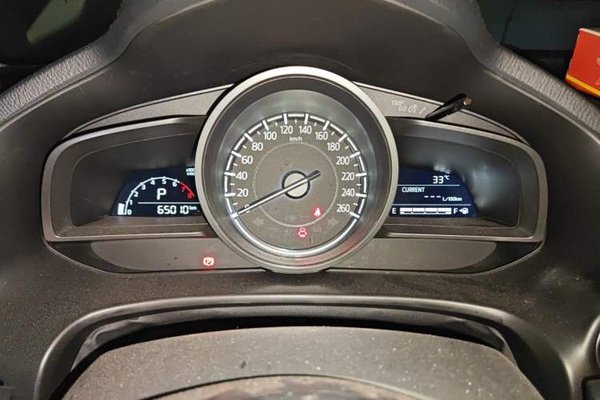 Mazda Mazda 3 Axela 2017, 65000 км, за 7768 USD - фото 12