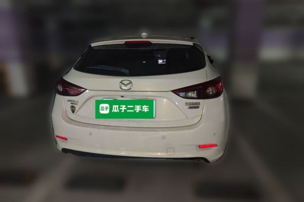 Mazda Mazda 3 Axela 2017, 65000 км, за 7768 USD