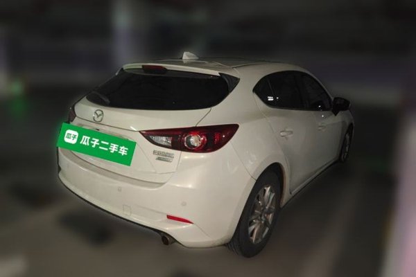 Mazda Mazda 3 Axela 2017, 65000 км, за 7768 USD - фото 6