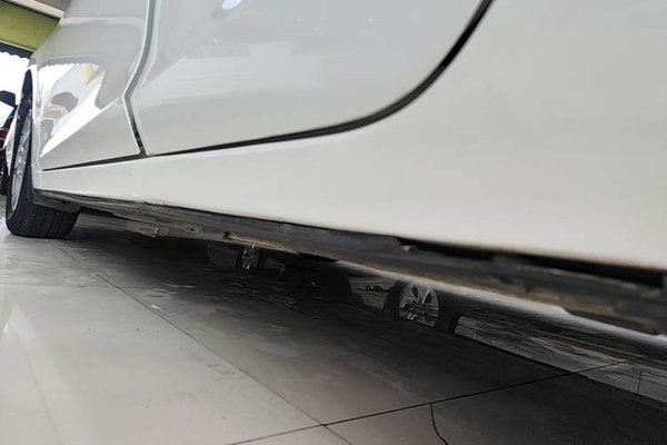 Mazda Mazda 3 Axela 2017, 76000 км, за 6701 USD - фото 31