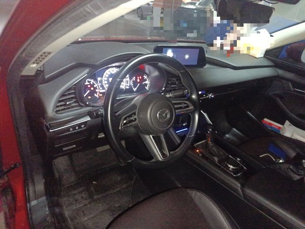 Mazda 3 Axela 2020, 72200 км, за 11666 USD - фото 10