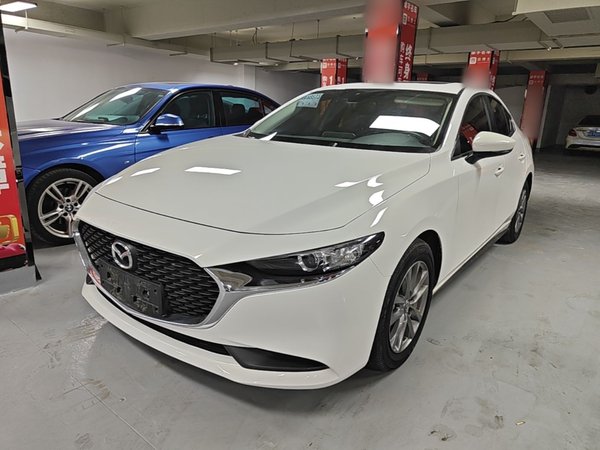 Mazda Mazda 3 Axela · 2020 год
