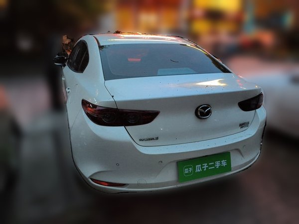 Mazda Mazda 3 Axela 2020, 76100 км, за 8801 USD - фото 8