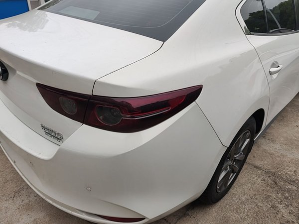 Mazda Mazda 3 Axela 2020, 86800 км, за 9880 USD - фото 7