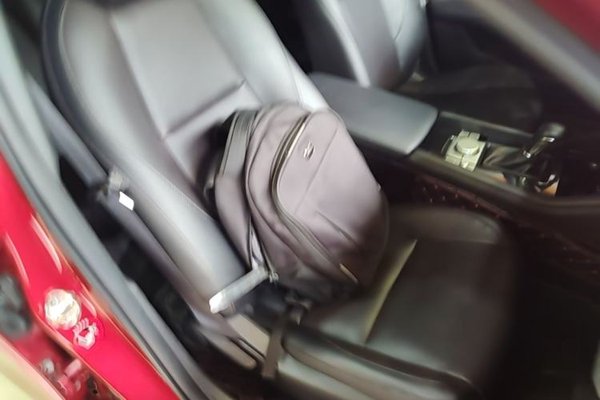 Mazda Mazda 3 Axela 2020, 21900 км, за 12963 USD - фото 23