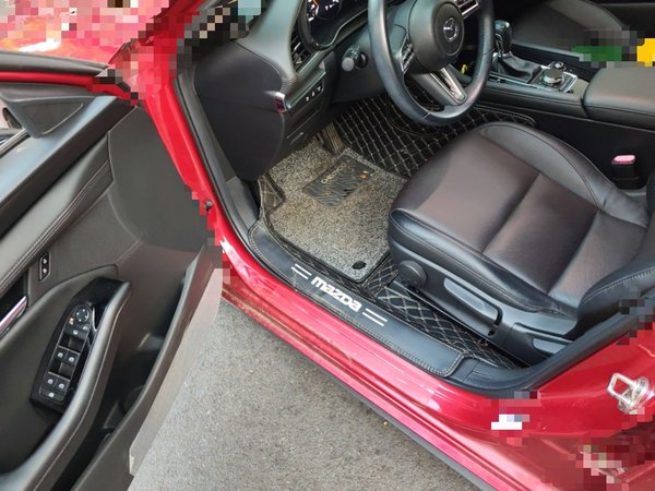 Mazda Mazda 3 Axela 2020, 27799 км, за 10346 USD - фото 13