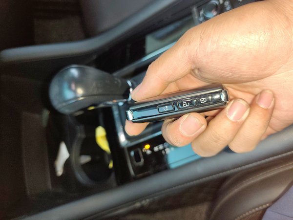 Mazda Mazda 3 Axela 2020, 27799 км, за 10346 USD - фото 11