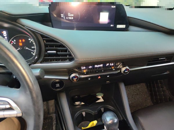 Mazda Mazda 3 Axela 2020, 27799 км, за 10346 USD - фото 14