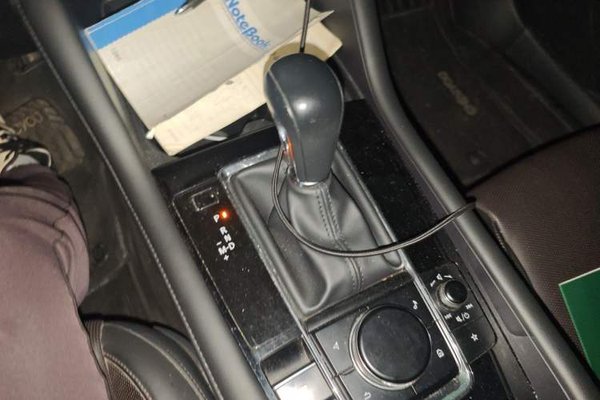 Mazda Mazda 3 Axela 2020, 114300 км, за 8854 USD - фото 15
