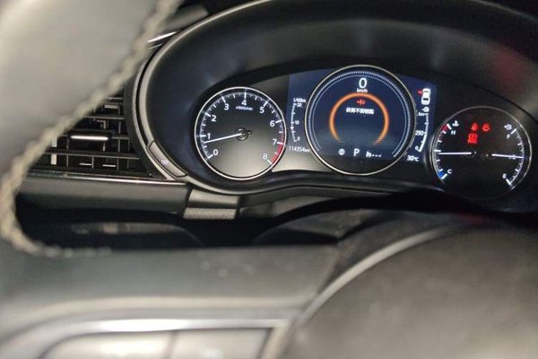Mazda Mazda 3 Axela 2020, 114300 км, за 8854 USD - фото 13