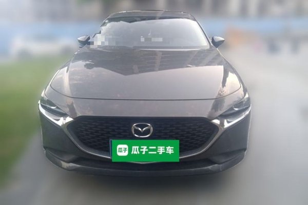 Mazda Mazda 3 Axela 2021, 41300 км, за 8835 USD