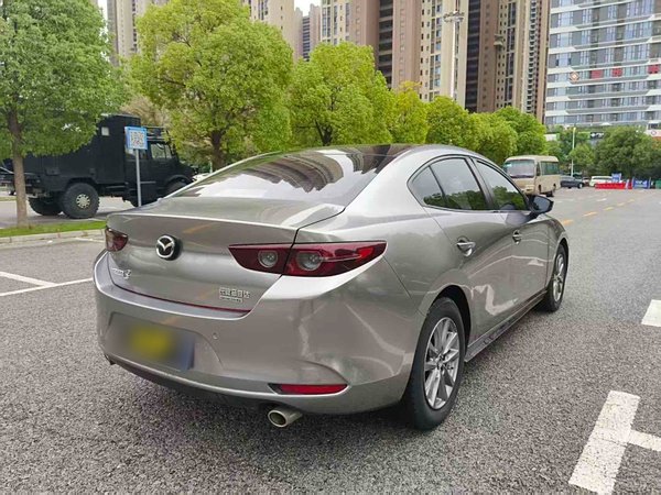 Mazda 3 Axela 2021, 58800 км, за 10730 USD - фото 29