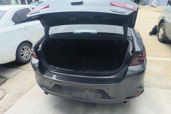 Mazda Mazda 3 Axela 2021, 86400 км, за 11144 USD - фото 22