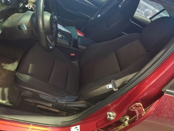 Mazda Mazda 3 Axela 2021, 26800 км, за 11119 USD - фото 19