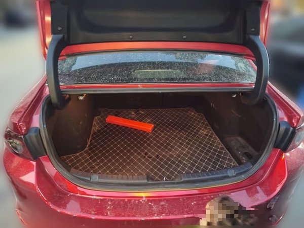 Mazda Mazda 3 Axela 2021, 26800 км, за 11119 USD - фото 12