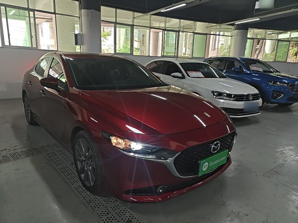 Mazda Mazda 3 Axela 2021, 80399 км, за 11557 USD