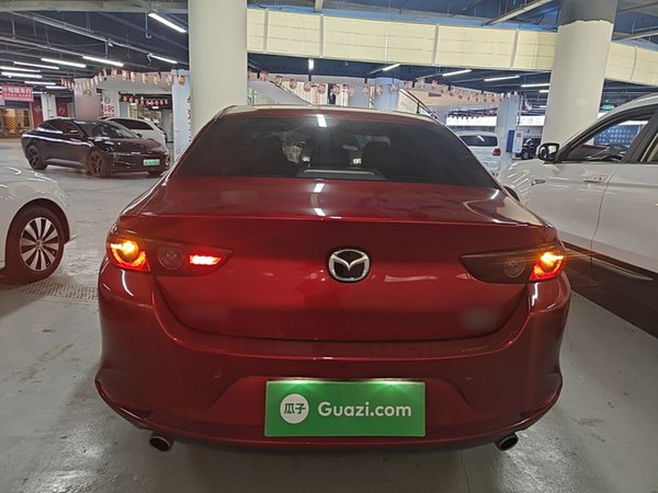 Mazda Mazda 3 Axela 2021, 80399 км, за 11557 USD