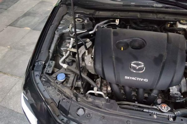 Mazda Mazda 3 Axela 2021, 91000 км, за 8526 USD - фото 23
