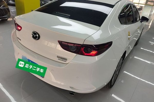 Mazda Mazda 3 Axela 2021, 33200 км, за 11952 USD - фото 6