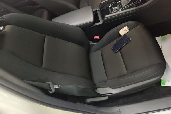 Mazda Mazda 3 Axela 2021, 33200 км, за 11952 USD - фото 23