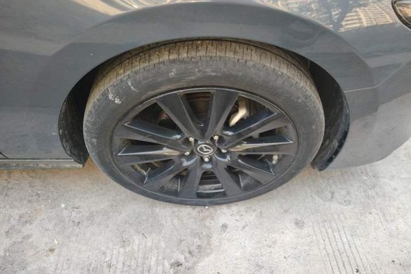 Mazda Mazda 3 Axela 2022, 88800 км, за 12234 USD