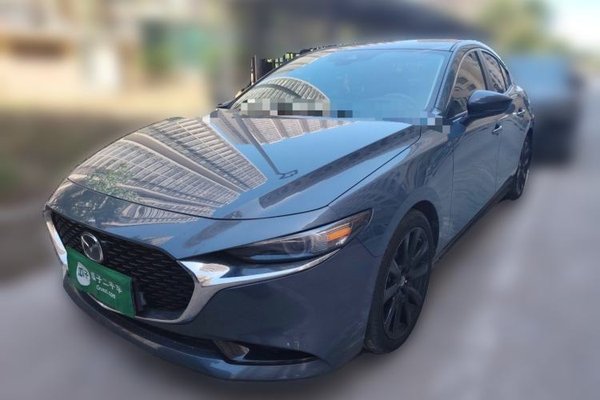 Mazda Mazda 3 Axela · 2022 год