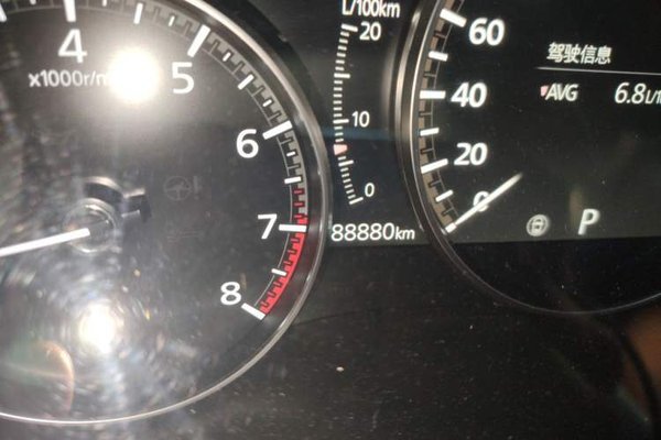 Mazda Mazda 3 Axela 2022, 88800 км, за 12234 USD - фото 9