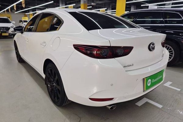 Mazda Mazda 3 Axela 2022, 9900 км, за 14274 USD - фото 17