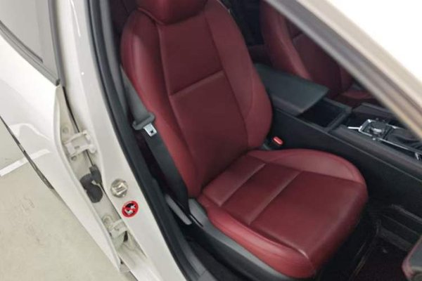 Mazda Mazda 3 Axela 2022, 9900 км, за 14274 USD - фото 14
