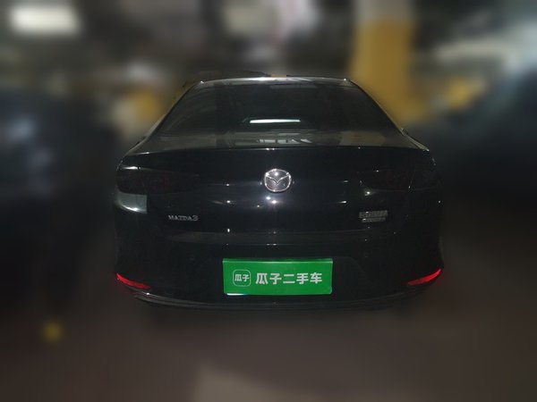 Mazda Mazda 3 Axela 2023, 30099 км, за 12882 USD