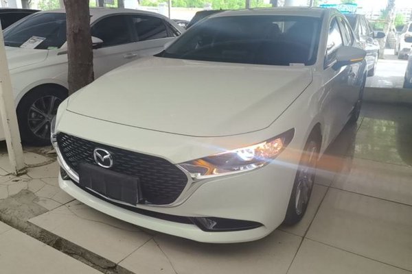 Mazda Mazda 3 Axela · 2023 год