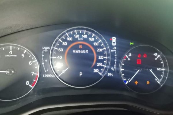 Mazda Mazda 3 Axela 2023, 13000 км, за 13367 USD - фото 15